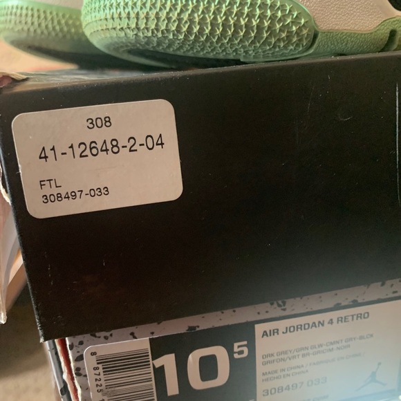 Jordan 4 Green Glow - Picture 5 of 6